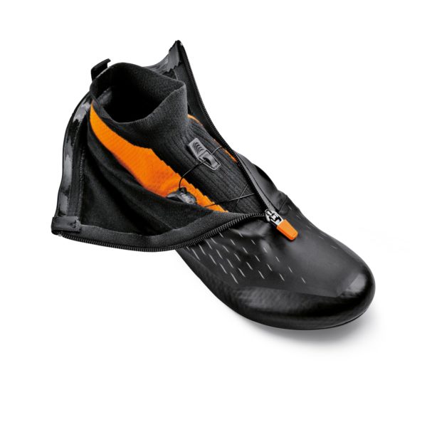 dmt wkr1 road cycling winter riding shoe unzipped