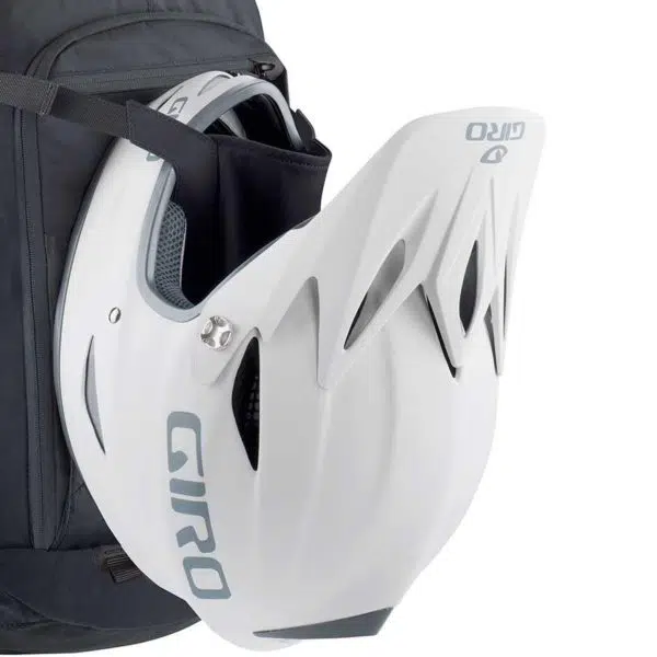 EVOC FR Trail Unlimited helmet attached