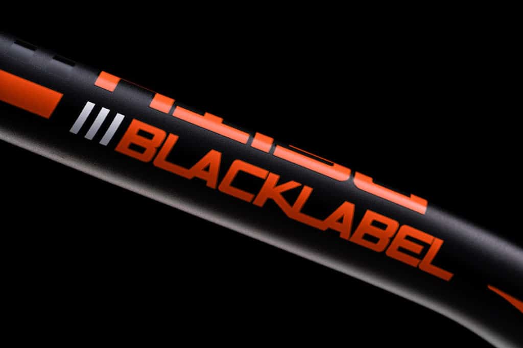 Deity Blacklabel 15 MTB handlebar closeup