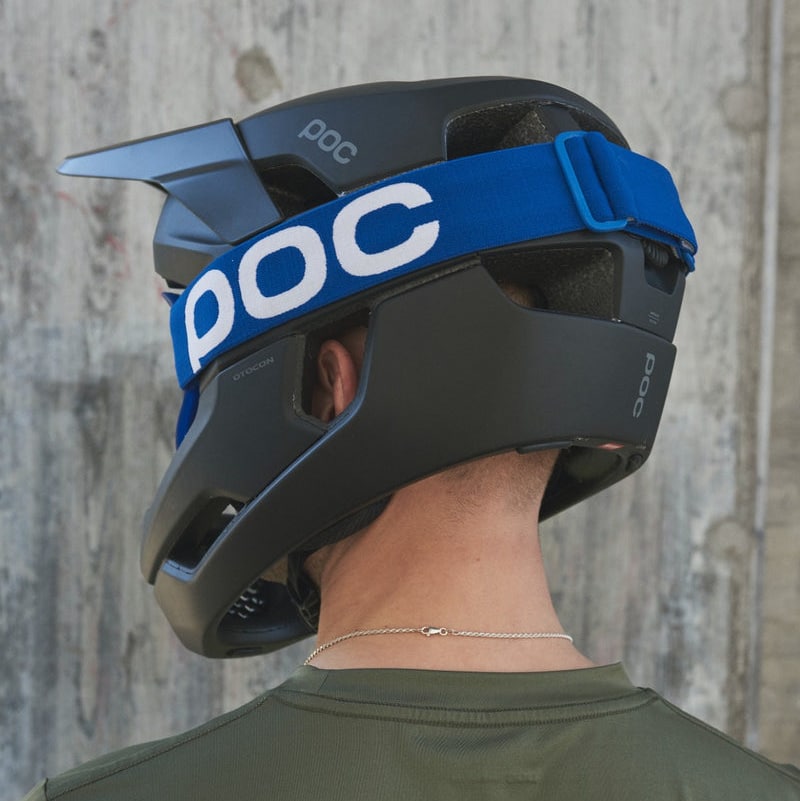 Man wearing POC Ora Bike Goggles Back View Opal Blue