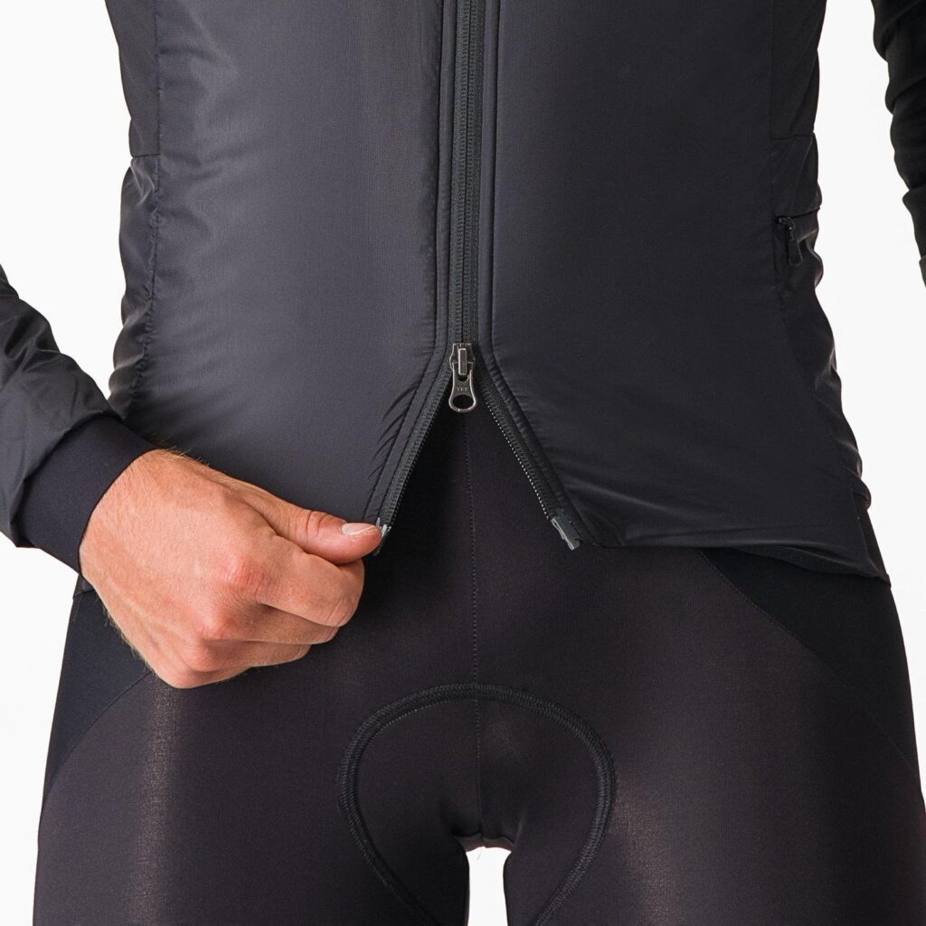 Castelli Fly Thermal Jacket Black close up of zipper