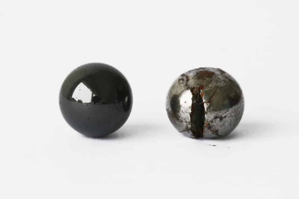 CeramicSpeed ceramic ball bearing vs steel bearing