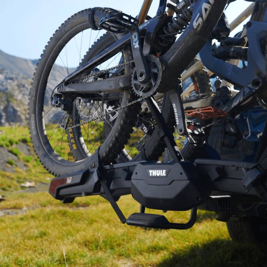 THULE Epos 2 bike rack with mountain bikes on
