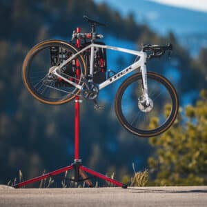 Feedback Sports Pro Mechanic Repair Standwith bike mounted