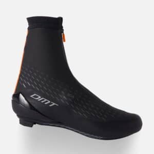 DMT WKR1 Winter Road Shoes outside
