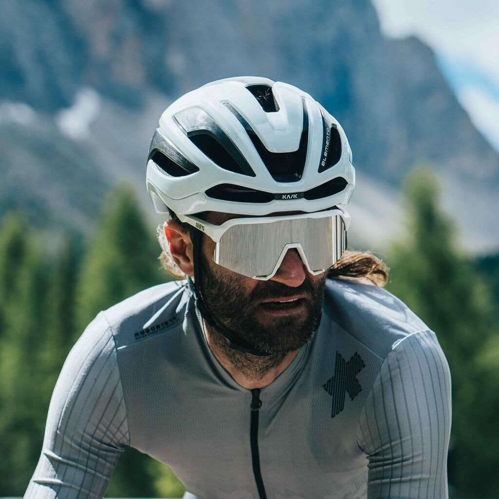 Kask Elemento Helmet White on man