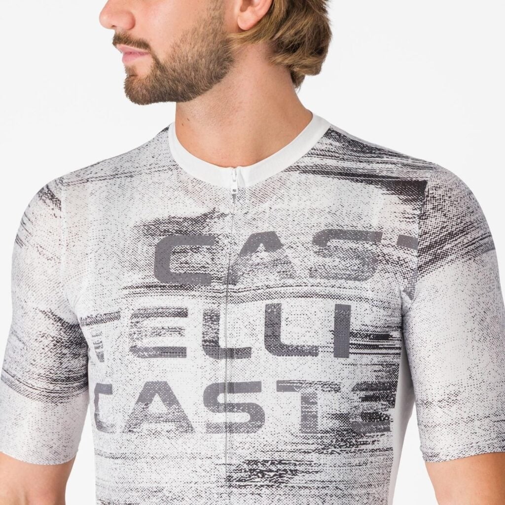 CASTELLI Stratus Logo Jersey White/Smoky Gray (chest closeup)
