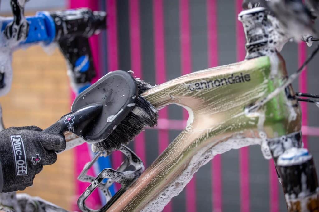MUC-OFF Bike Maintenance